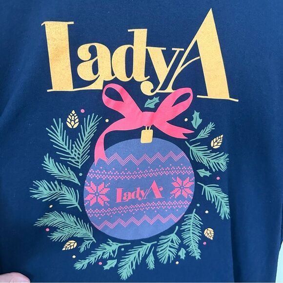 Lady A Navy Holiday Christmas Long Sleeve T-Shirt Size XL Country Band - Picture 4 of 14